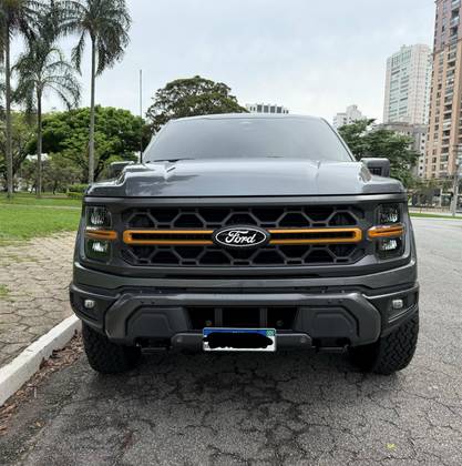 FORD F-150 5.0 V8 GASOLINA CD TREMOR FX4 AUTOMÁTICO